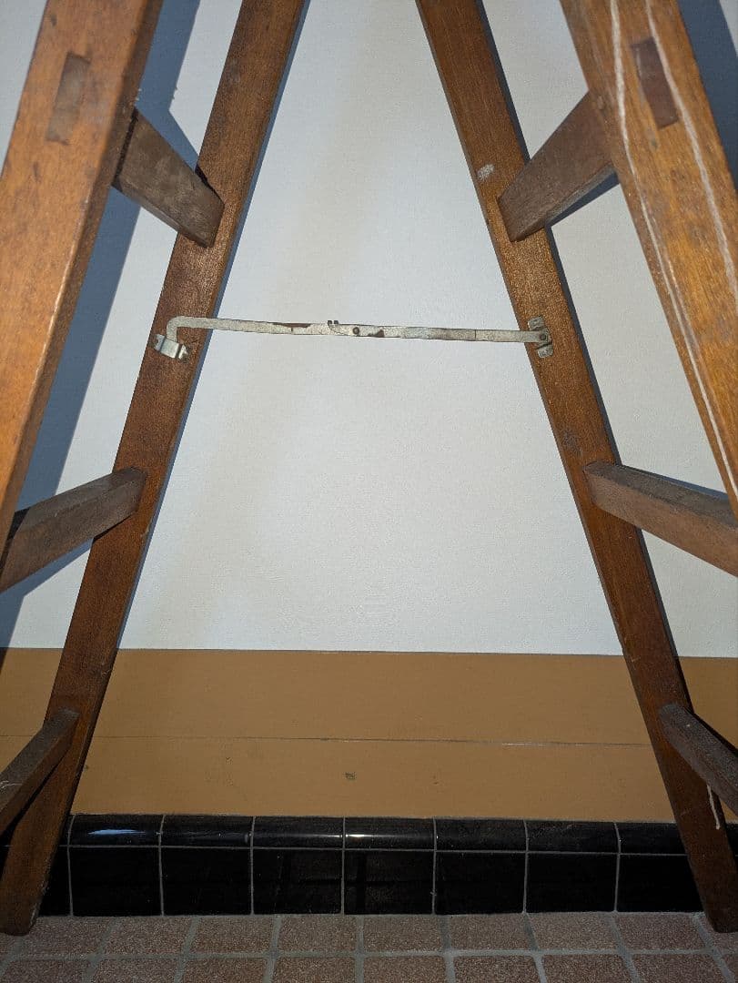 アンティーク ハンドメイド 木製棚 脚立活用