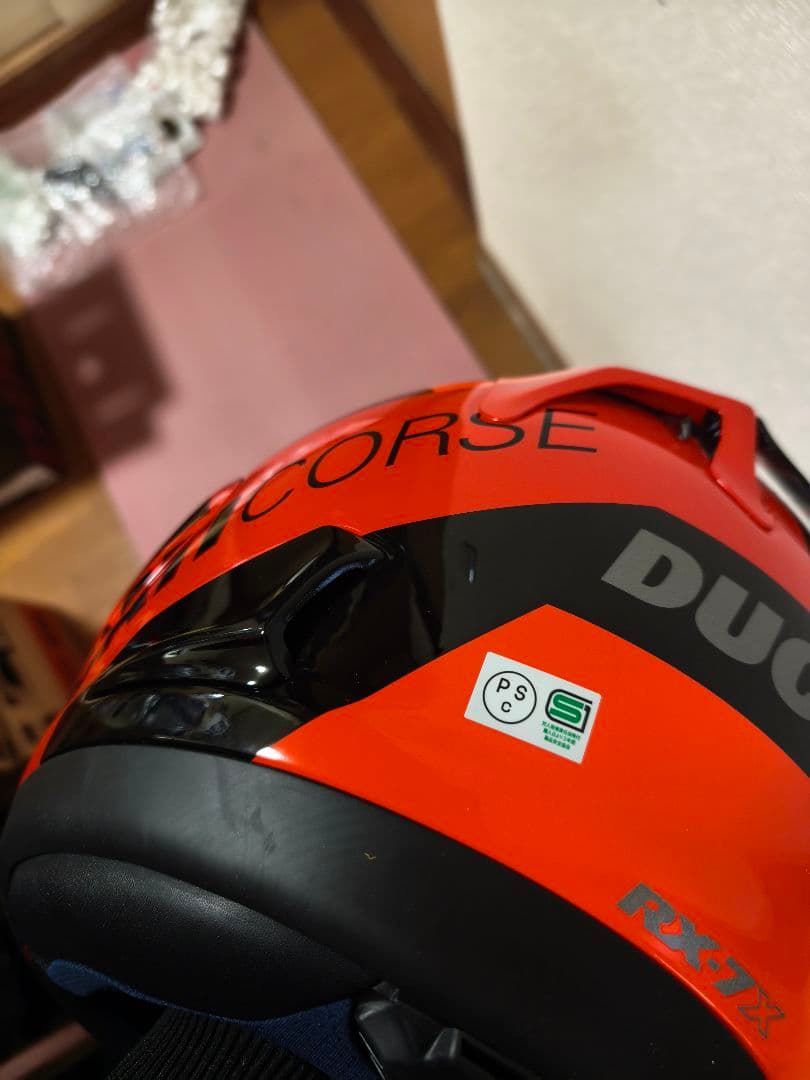 Ducati Corse V6 フルフェイスヘルメット