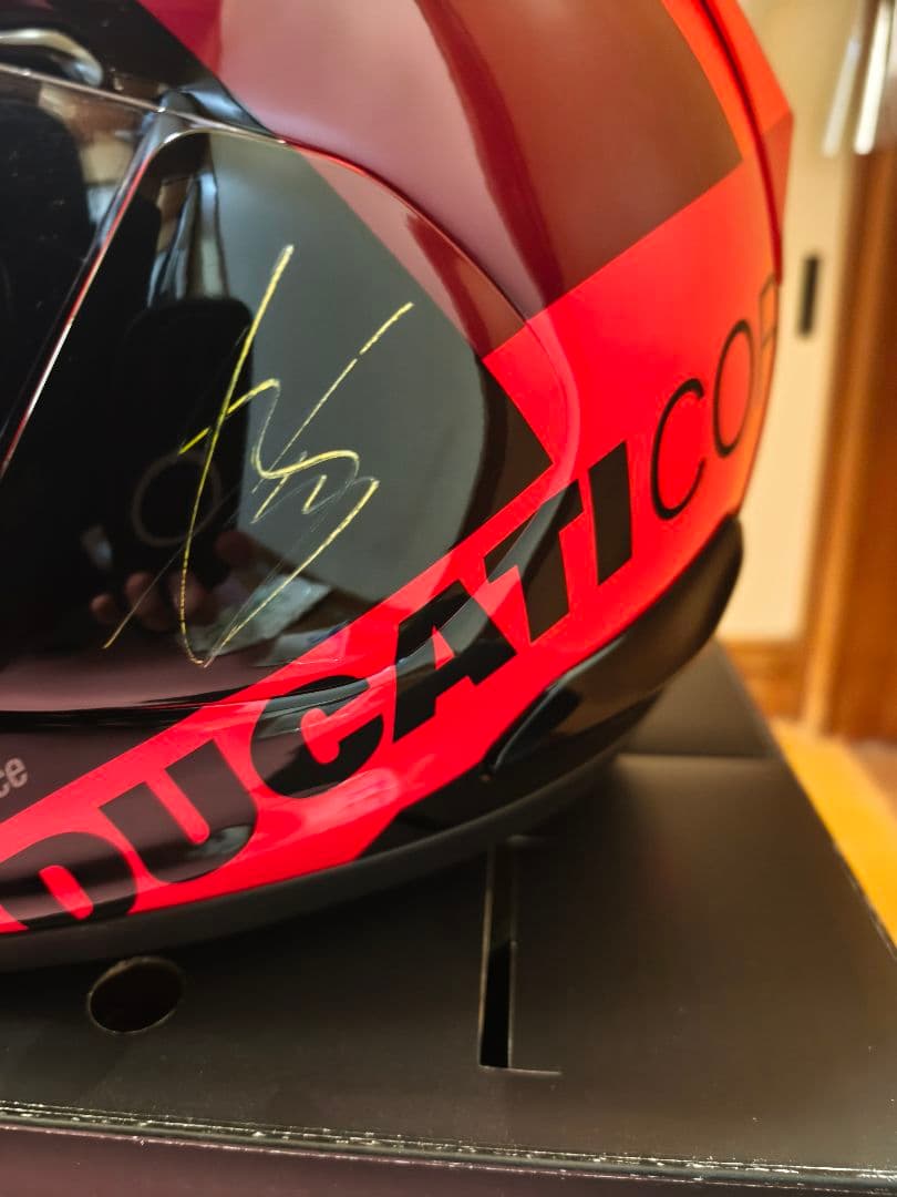 Ducati Corse V6 フルフェイスヘルメット