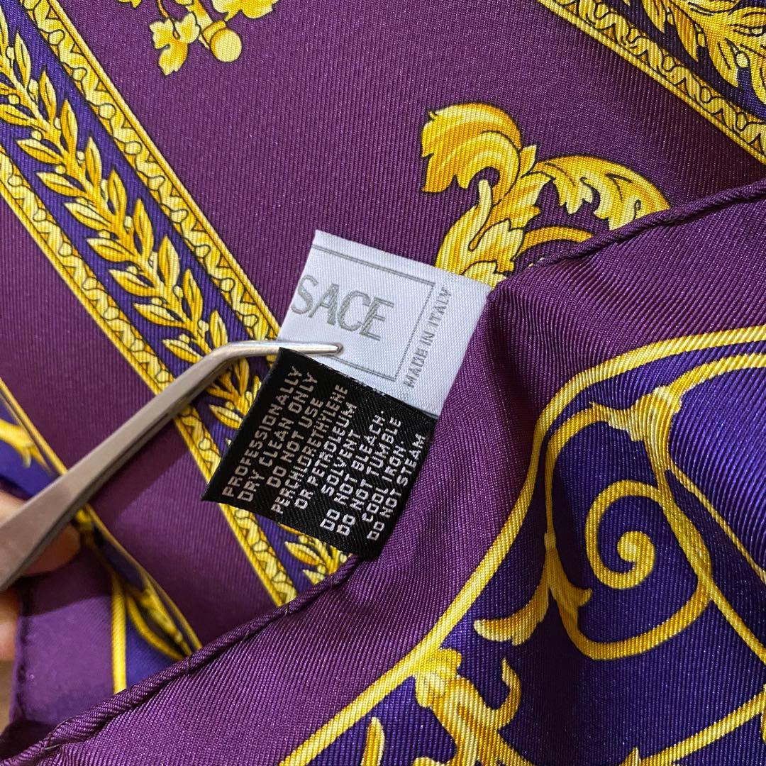 ATELIER VERSACE 大判シルクスカーフ メデューサ バロック柄 紫