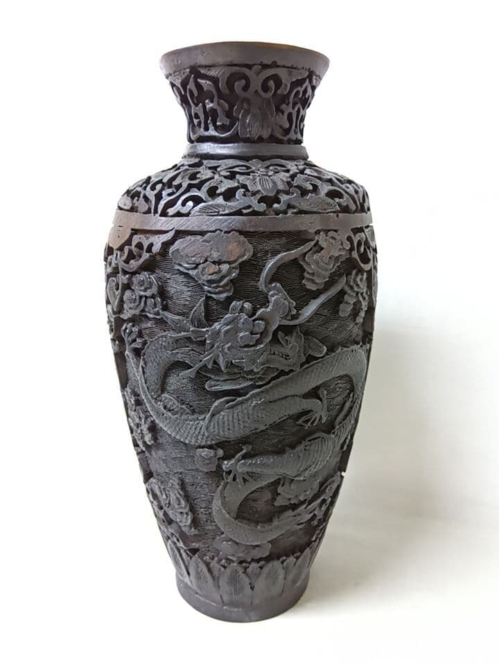 彫刻　花瓶　龍　花器　ドラゴン　オリエンタル　　骨董　縁起物　インテリア　飾り壷