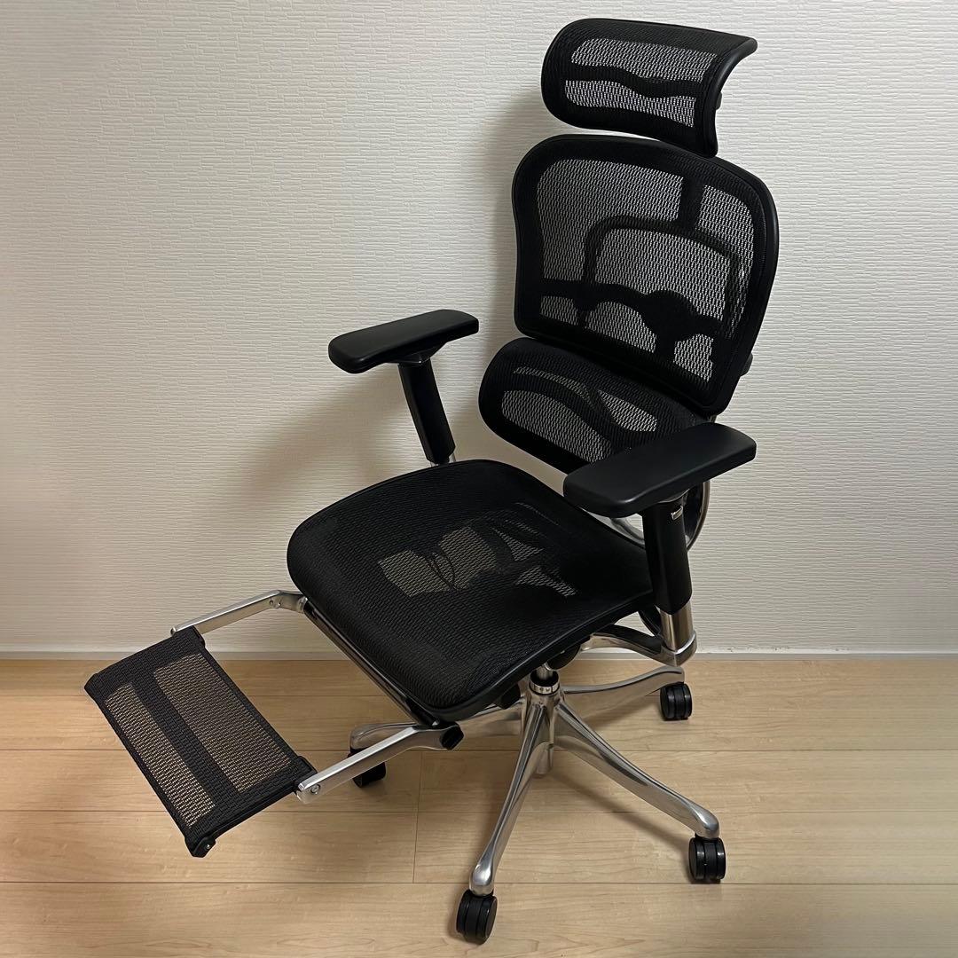 エルゴヒューマン プロ オットマン内蔵型 ヘッドレスト有り　ブラック