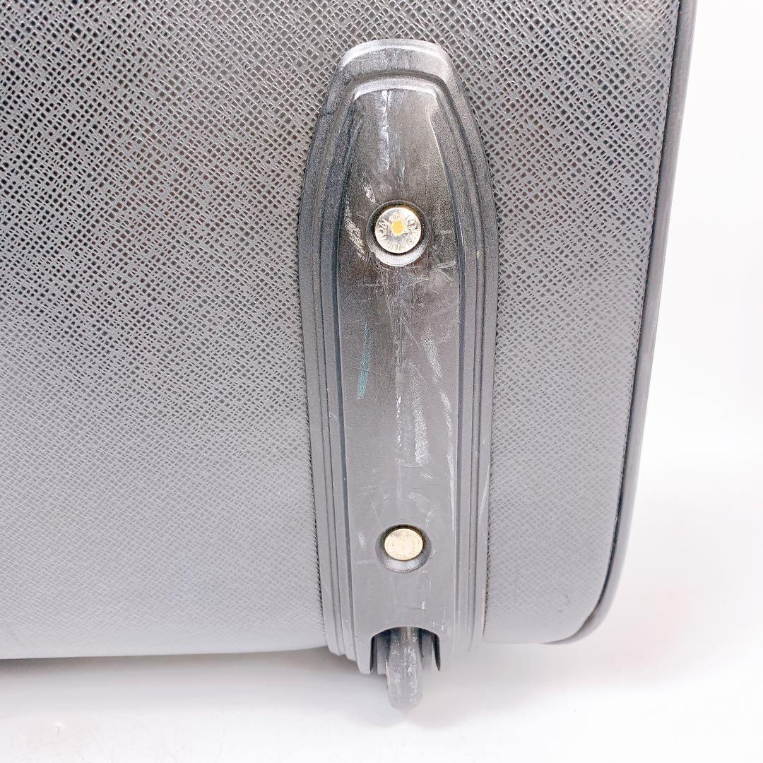 ルイヴィトン キャリーケース