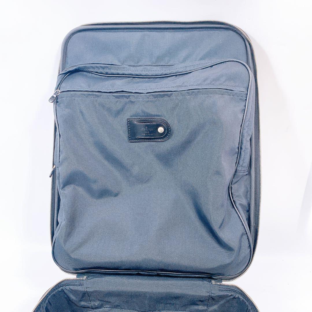 ルイヴィトン キャリーケース