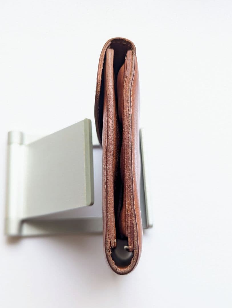 イルビゾンテ フラップウォレット コンパクト ヌメ革 希少 男女兼用