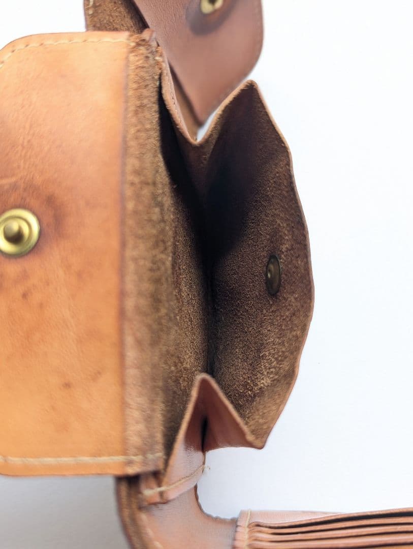 イルビゾンテ フラップウォレット コンパクト ヌメ革 希少 男女兼用