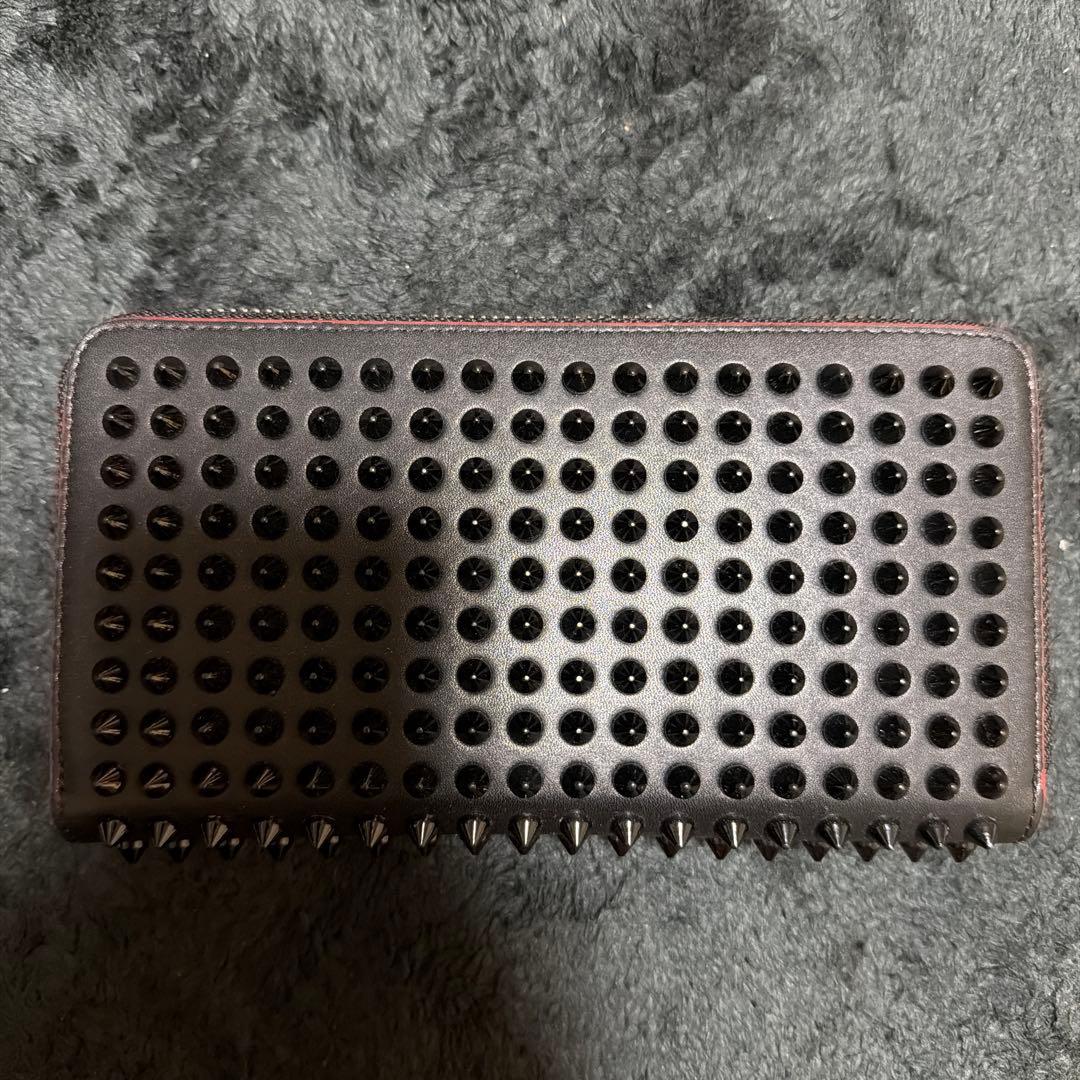 Christian Louboutin スタッズ財布