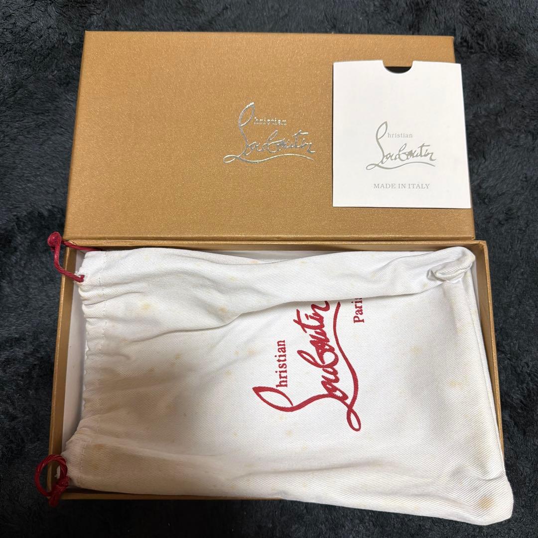 Christian Louboutin スタッズ財布