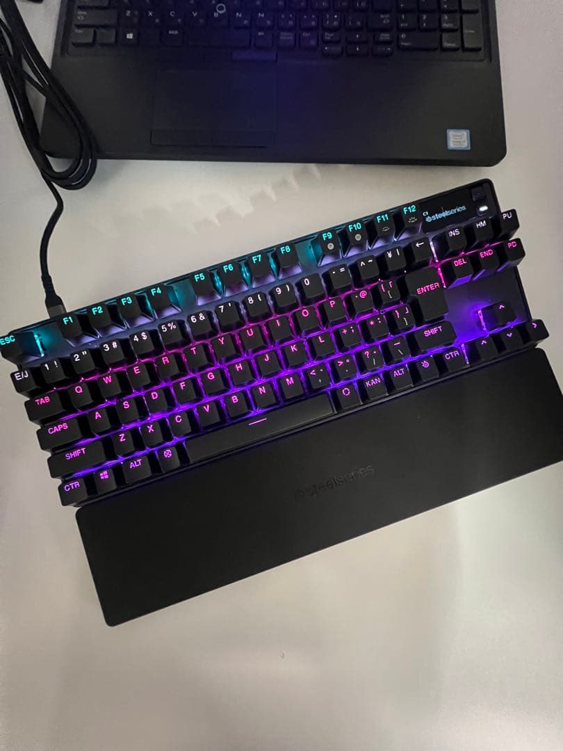 SteelSeries Apex Pro TKL メカニカルキーボード