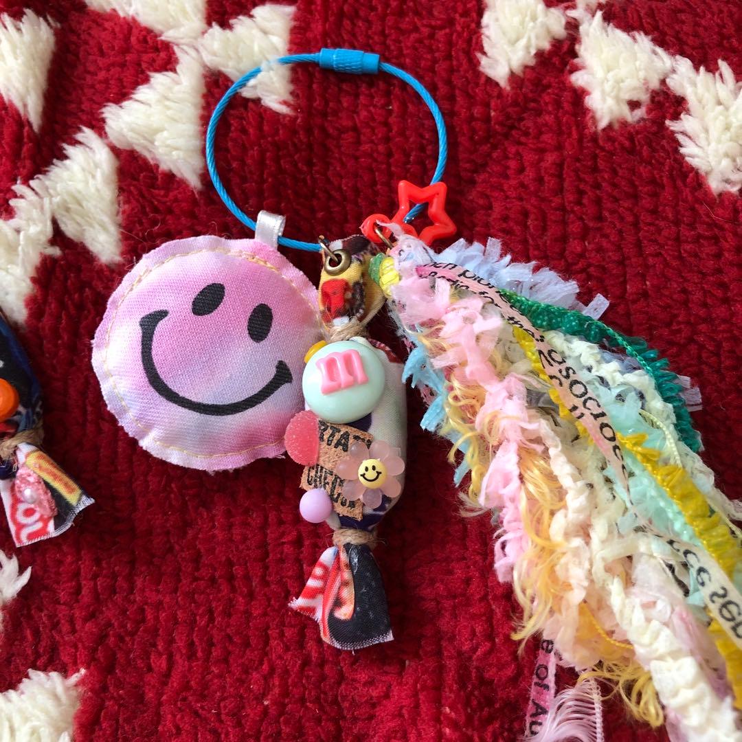 Ｙ...Ｋ Ｃ　ニコちゃんクッションキーホルダー　ハンドメイド