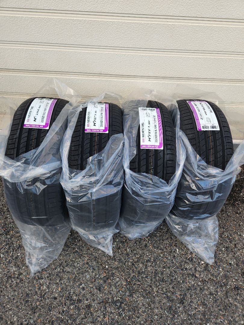 新品‼️ NEXEN ネクセン 2025年製造　235/50R18 　ページ①