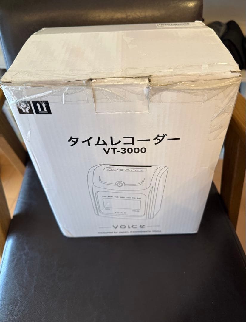 【美品】VOICE タイムレコーダー VT-3000 ＋ タイムカード50枚付き