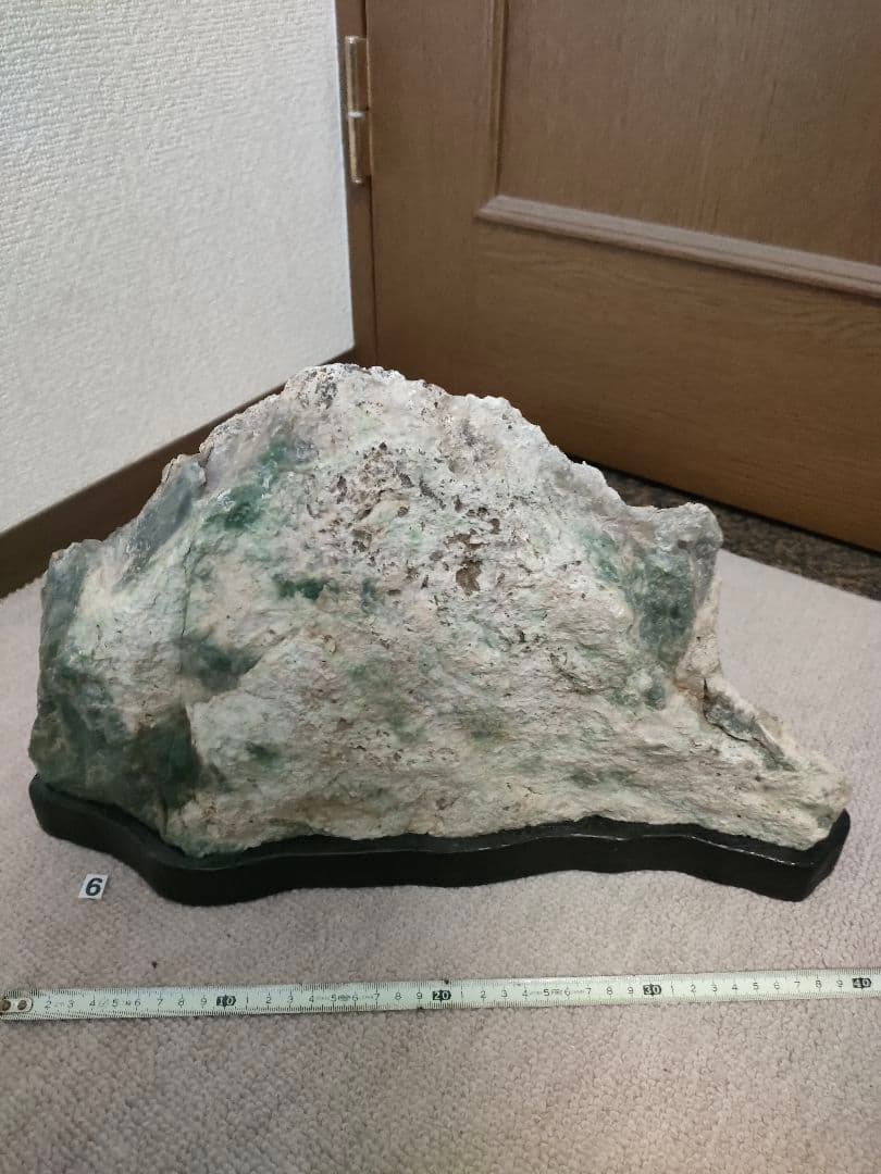 愛石家放出！日高翡翠【極上名品】台座付 自然石 銘石 天然鑑賞石 水石 国産鉱物