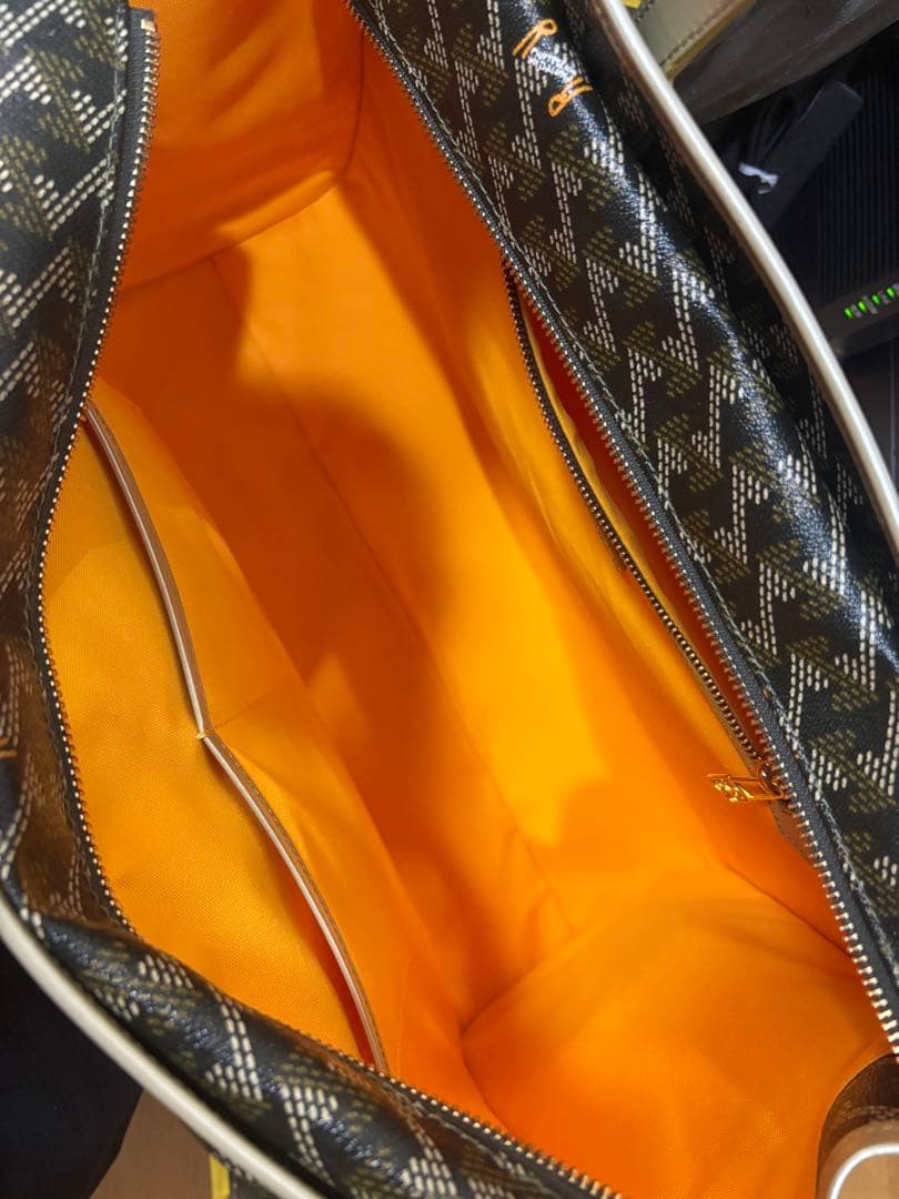 ヨシ　極美品！　レザレクション　ロッカーバッグ