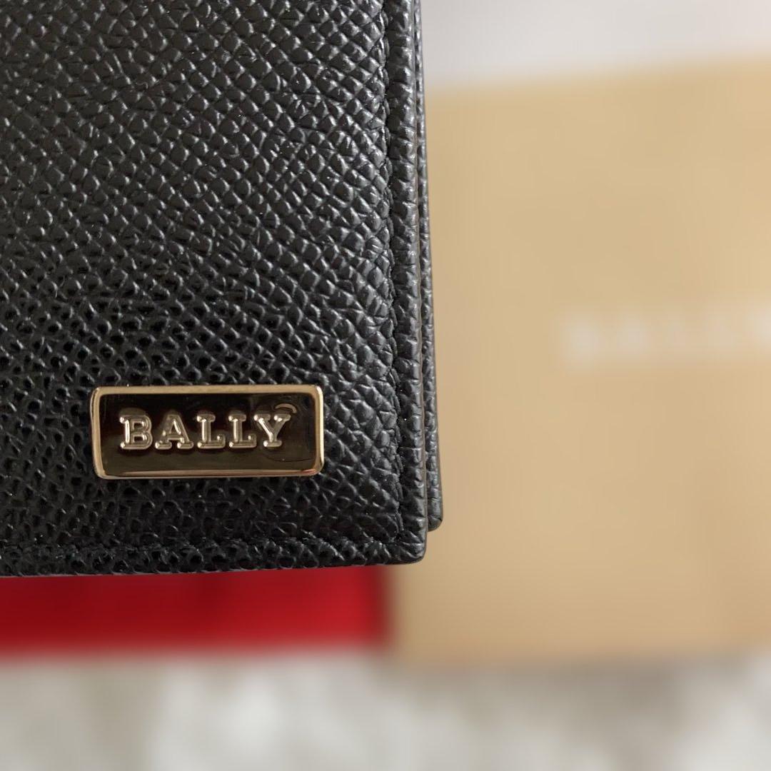 【新品未使用】BALLY 二つ折り財布 ブラック