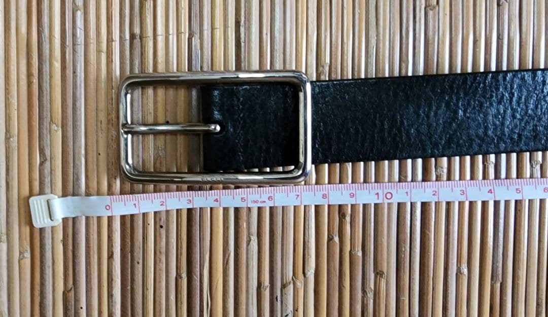 GUCCI　黒レザーベルト