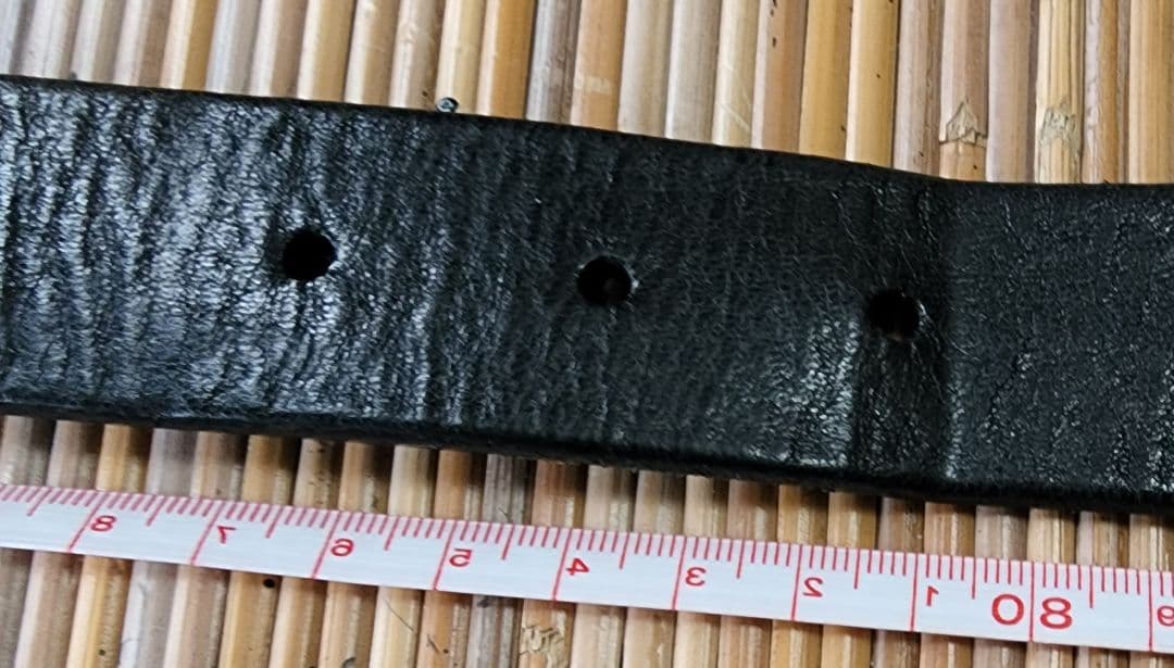 GUCCI　黒レザーベルト