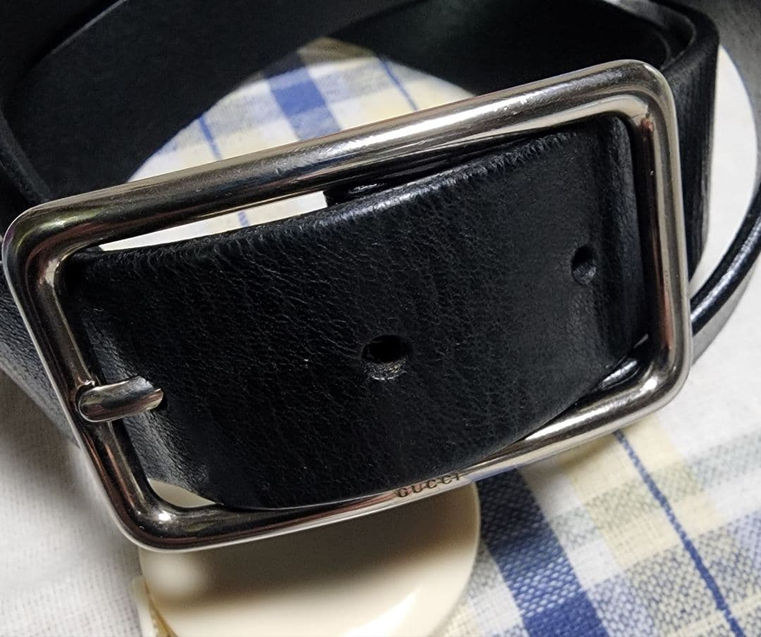 GUCCI　黒レザーベルト