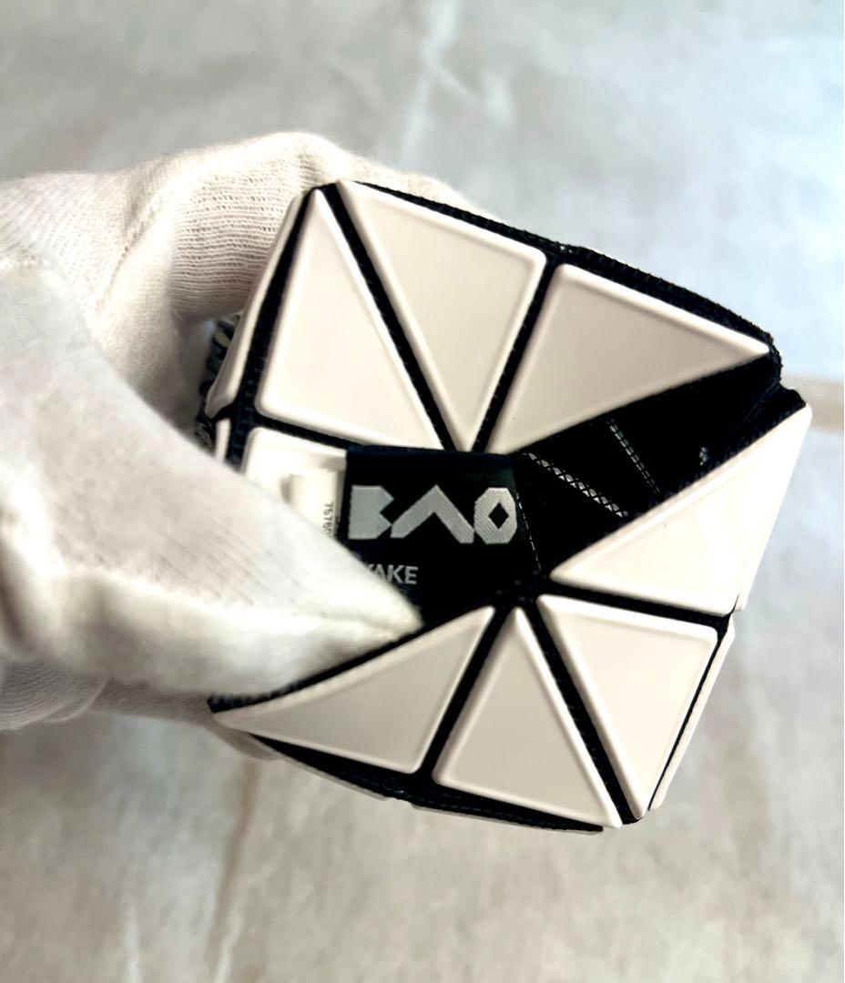 バオバオ 新品 イッセイミヤケ ミニキューブチャームボックスキューブボックス