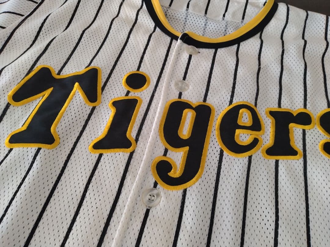 ☆プロフ内ユニホーム販売中☆阪神タイガース輝流ユニホーム　初期タイプ輝流