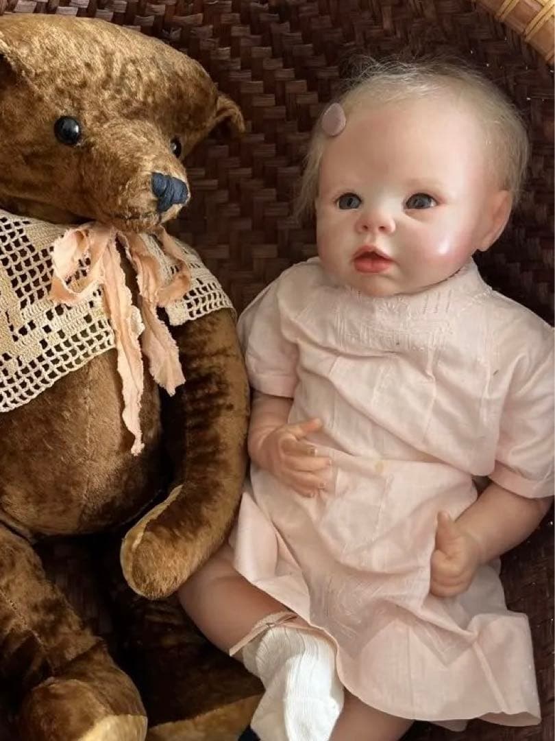 リボーンドール　リボーンベビー　リアルベビー