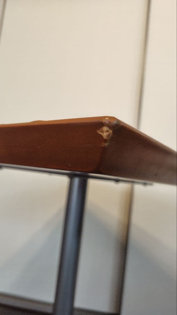 カフェテーブル　A　アジャスター付き 60cm✕70cm　木製天板