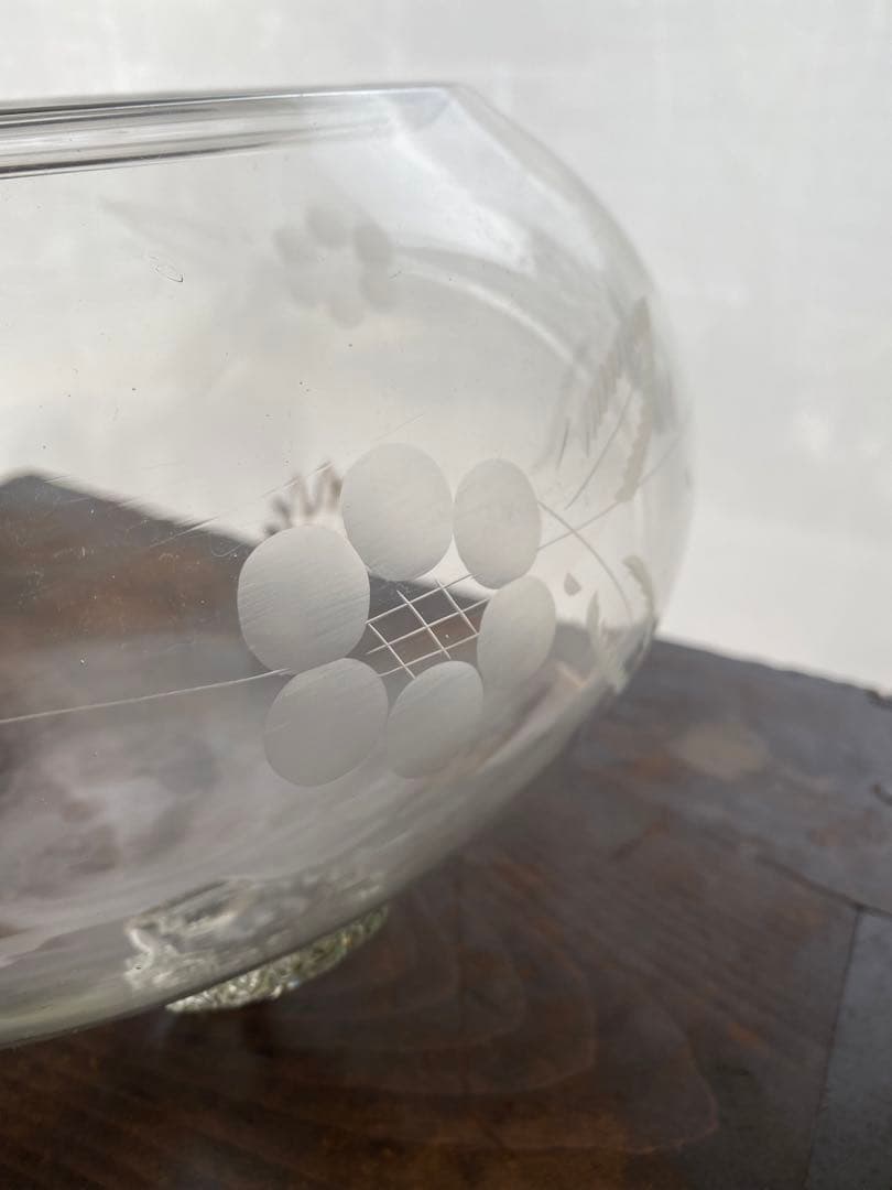 昭和レトロ　脚付金魚鉢