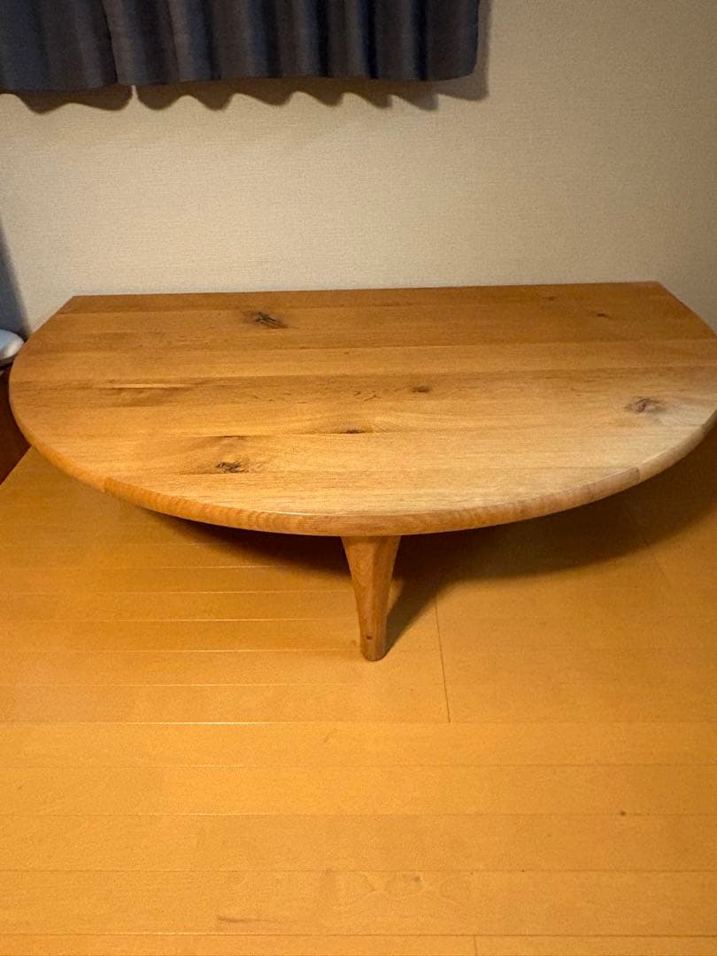 飛騨産業　森のことば　半円形リビングテーブル　ホワイトオーク　１５０cm