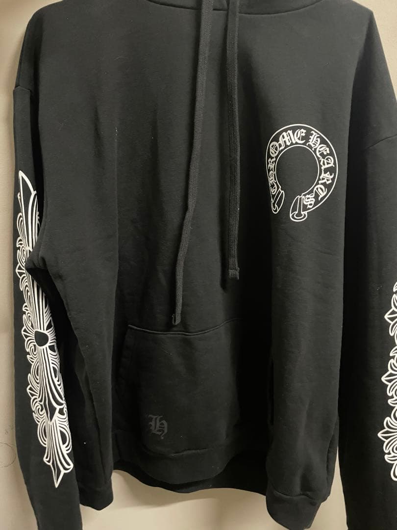 【並行輸入】CHROME HEARTS ブラック パーカー