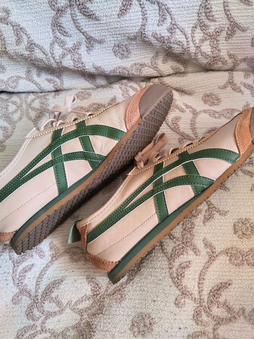 Onitsuka Tiger MEXICO66スニーカー【24.5】