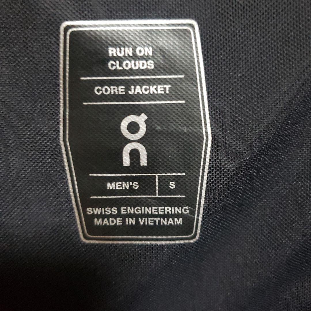 美品　On　オン　Core Jacket　コアジャケット　ブラック　S