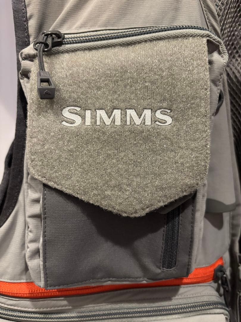 SIMMS ガイドベスト Lサイズ グレー/オレンジ