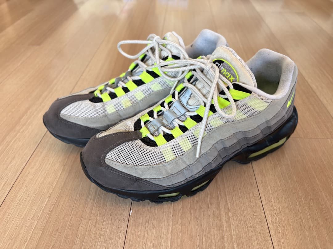 靴 NIKE AIR MAX95 NEON