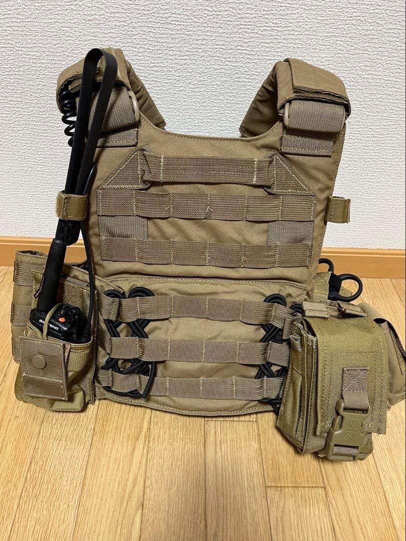 LBX プレートキャリア タンカラー