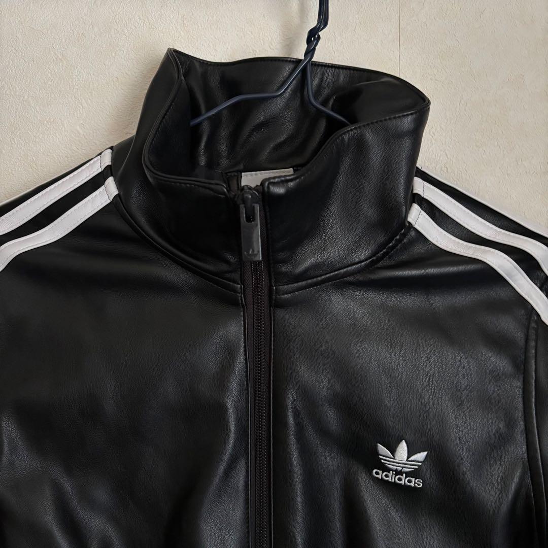 【最終値下げ✨】アディダス adidas フェイクレザージャケット 短丈 M
