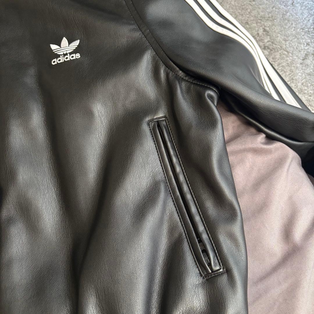 【最終値下げ✨】アディダス adidas フェイクレザージャケット 短丈 M