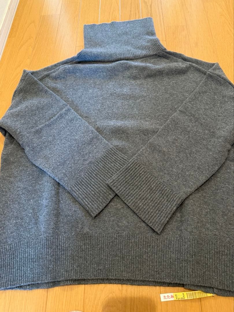 Deuxieme Classe ariesタートルネックプルオーバー