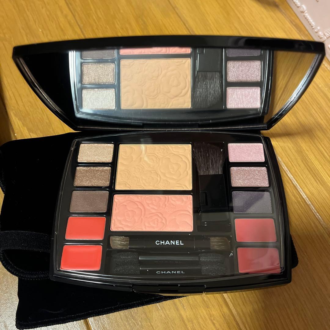 トライアルセット・サンプル CHANEL TRAVEL MAKEUP PALETTE 14g + 3g