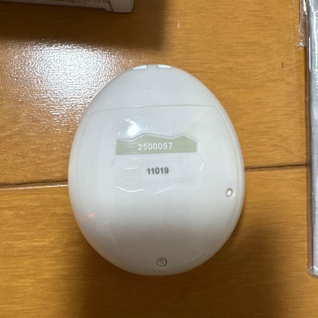 バンダイ たまごっちみーつ スイーツみーつver. ホワイト 動作確認済み