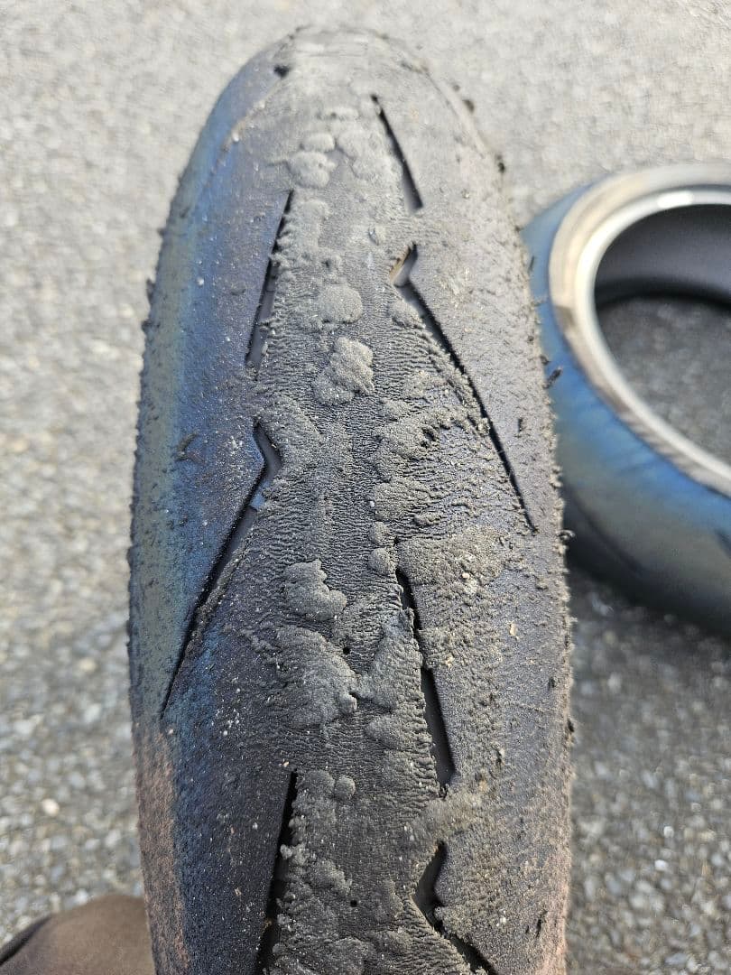 スーパーコルサsc1　V4 前後 120/70ZR17 200/55ZR17