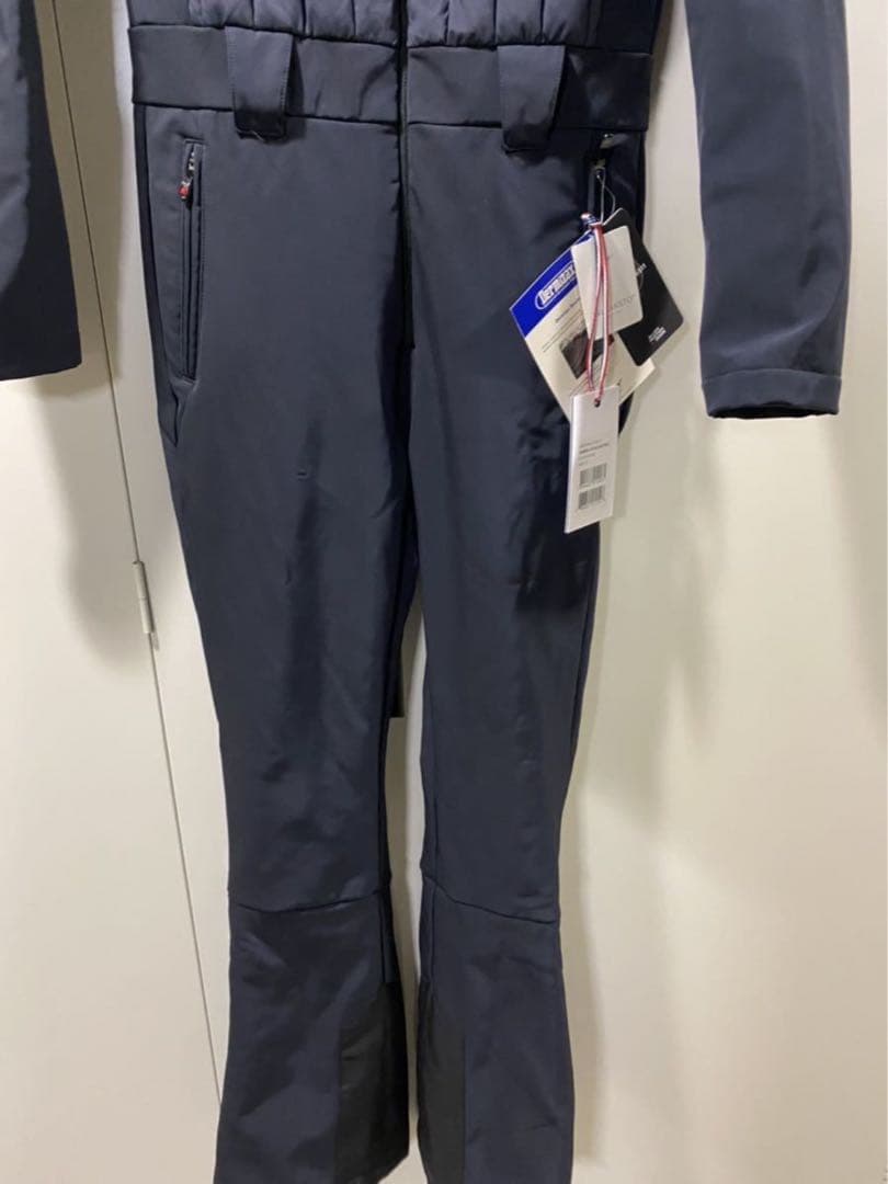 日本未発売☆約25万☆パーフェクトモーメント★スーツ☆ゲレンデのモンクレール