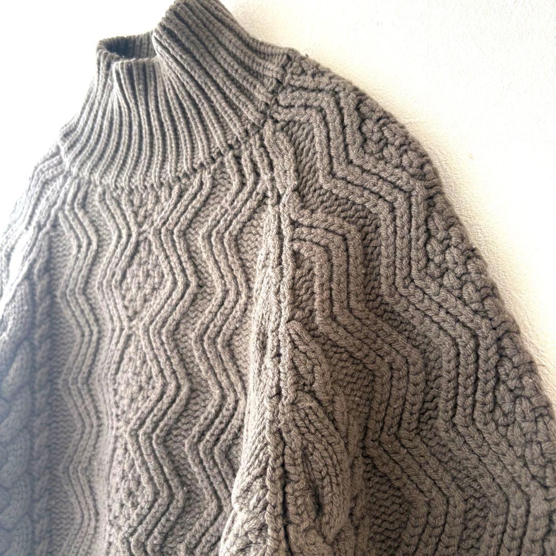 限定SALE 美品✨BATONER バトナー　ウール　ケーブルニット　ハイネック