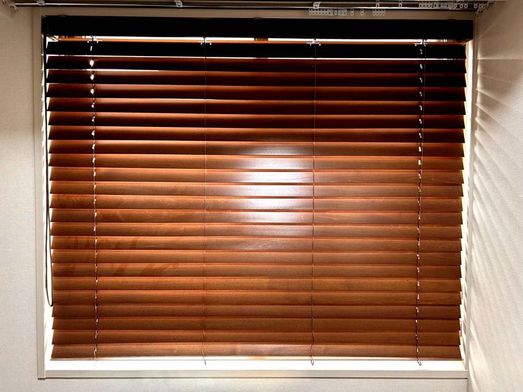 美品　TOSO ベネウッド50 ウッドブラインド　ダークブラウン　ウッドカーテン