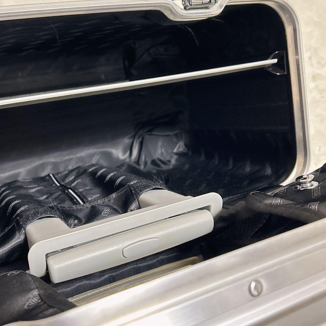 リモワ RIMOWA パイロット 34L 廃版希少品923.50.00.4