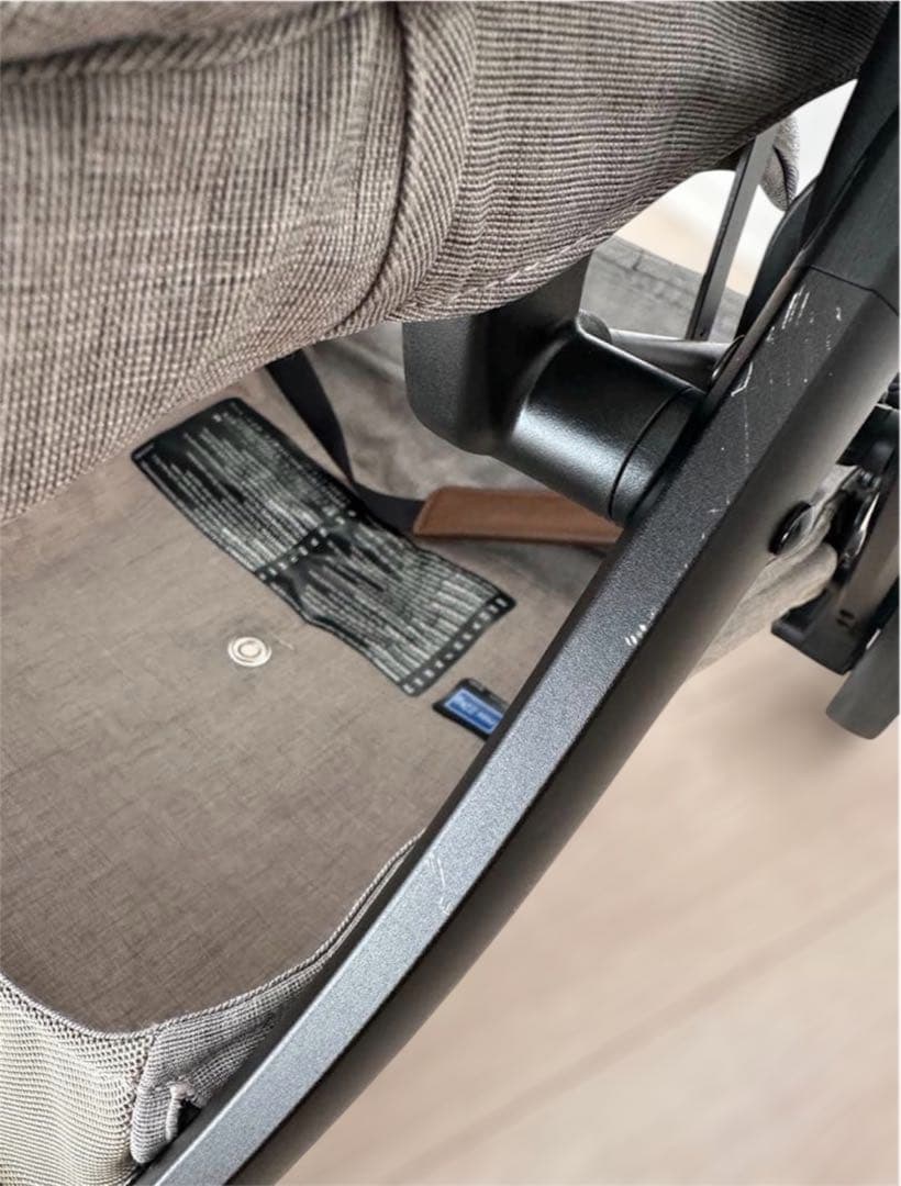 【美品】Nuna travel /ヘーゼルウッド