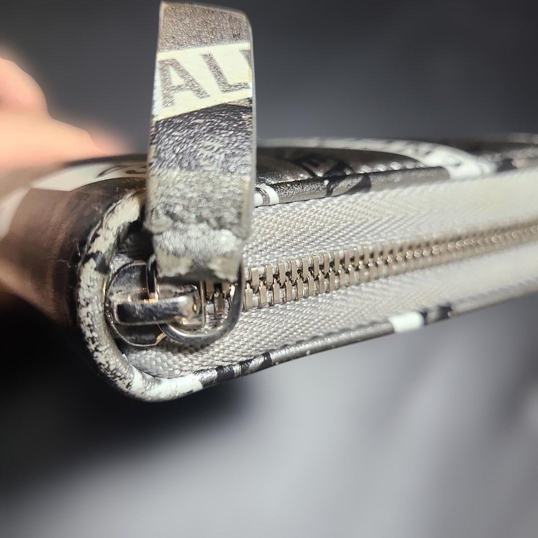 ⭐クリスマス限定値下げ　正規品　BALENCIAGA 長財布　⭐