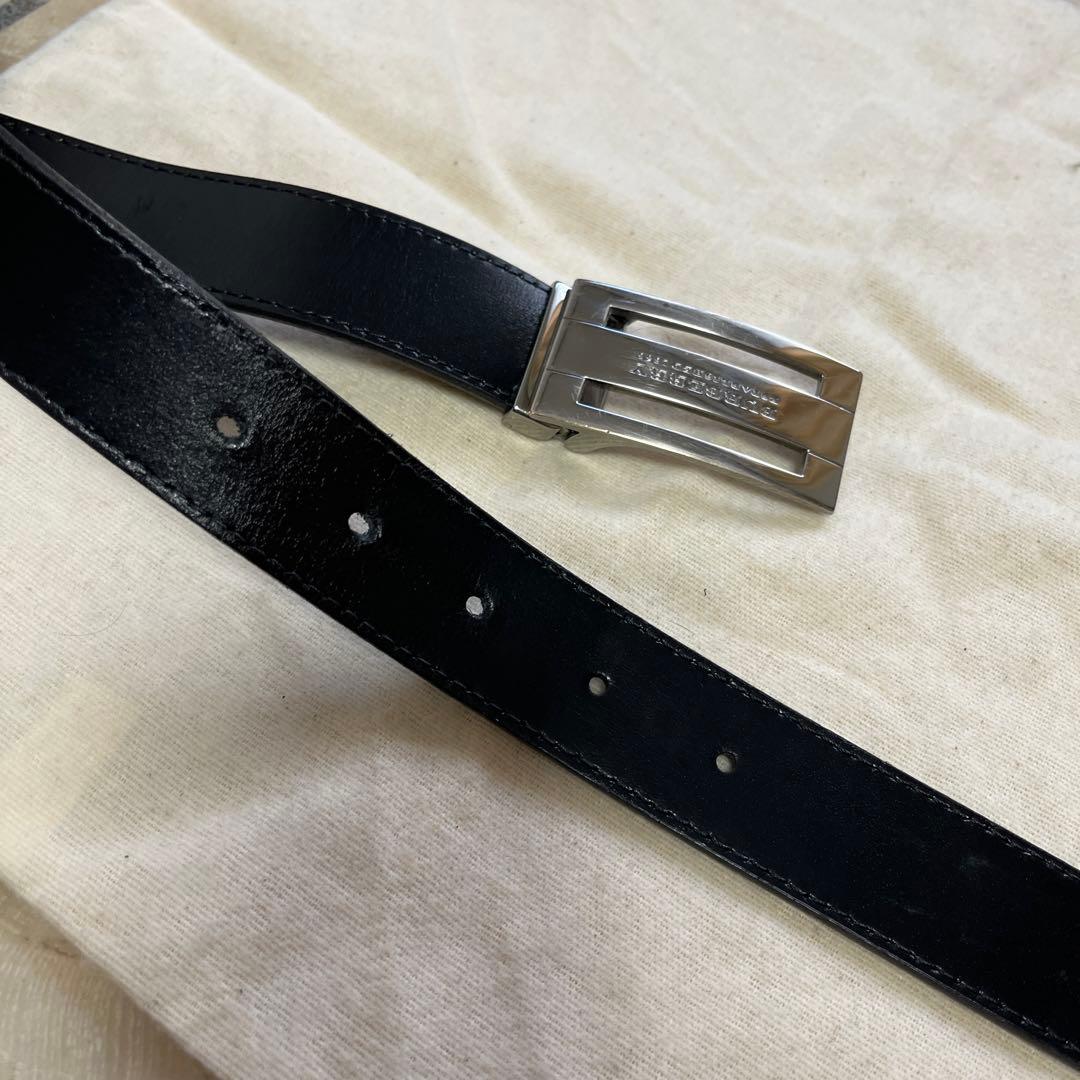 BURBERRY メンズ　レザーベルト