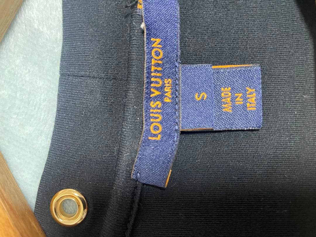 ルイヴィトン　VUITTON Tシャツ