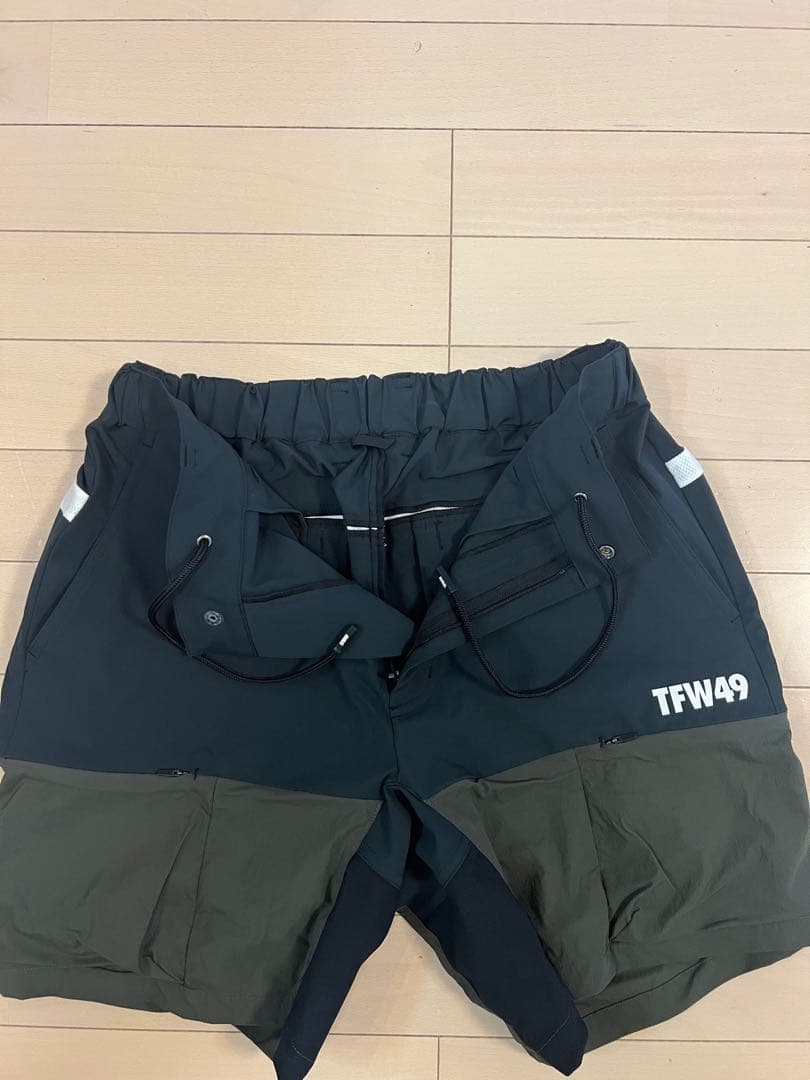 TFW49【新品未使用】セットアップ　シャツ　ハーフパンツ