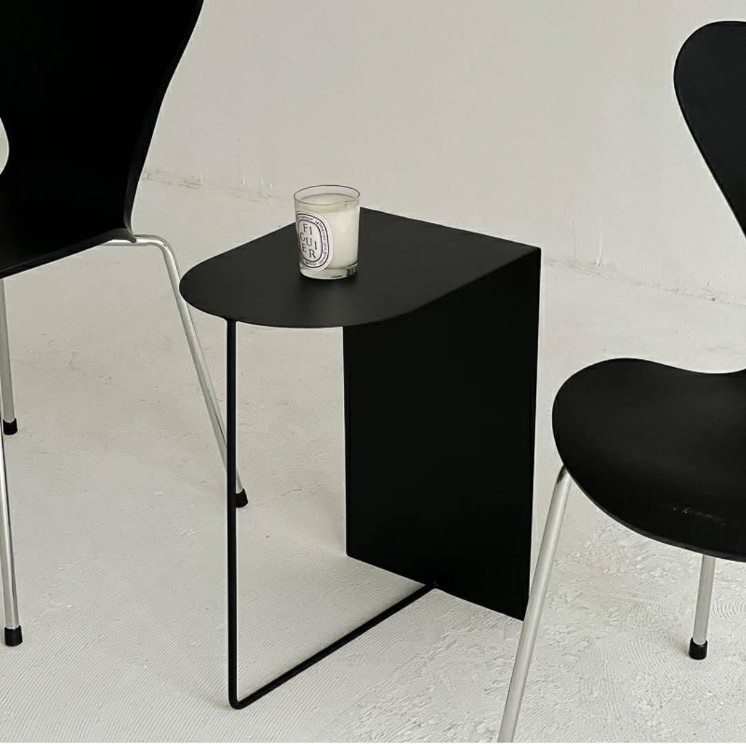 アーチ型 アイアンサイドテーブル アートオブブラック